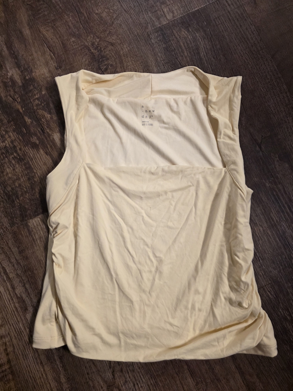 A New Day Pale Yellow Square Neck Ruched Tank Top NWT Size M